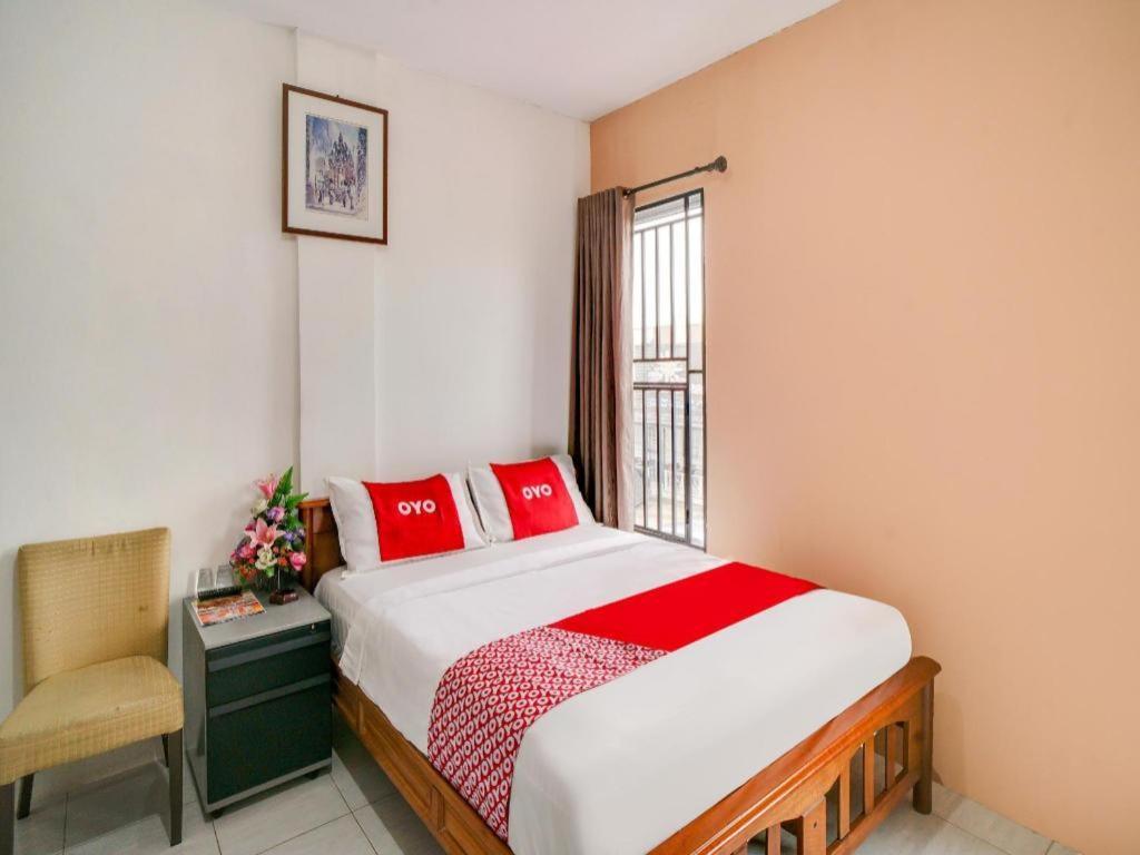 Oyo 90024 Botania Homestay & Cafe Nongsa Ngoại thất bức ảnh